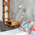 Kazimierza Wielkiego Soft Glam By Bookinghost * Gdansk