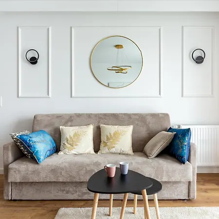 Kazimierza Wielkiego Soft Glam By Bookinghost Daire Gdansk