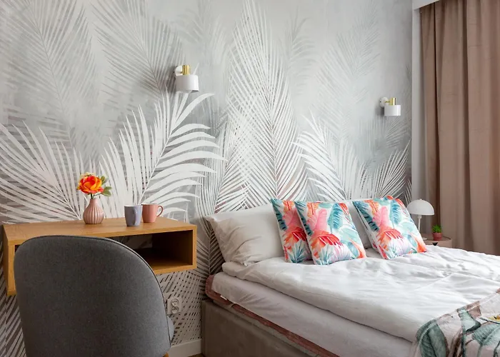 Apartment Kazimierza Wielkiego Soft Glam By Bookinghost