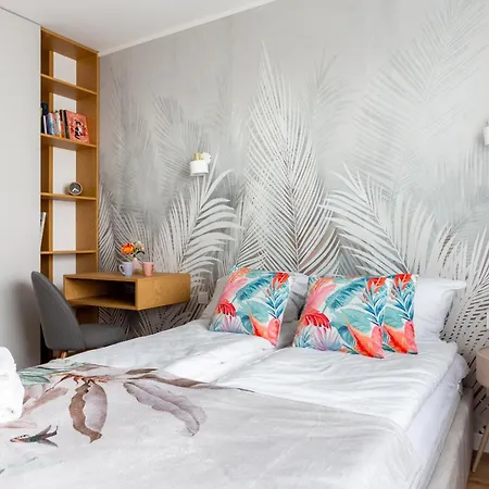 Appartamento Kazimierza Wielkiego Soft Glam By Bookinghost *