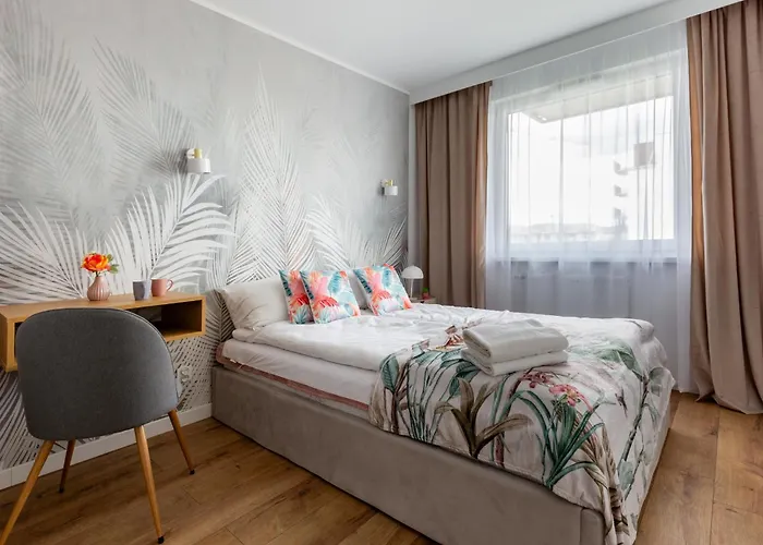 Kazimierza Wielkiego Soft Glam By Bookinghost Gdańsk